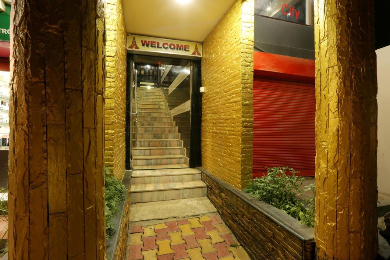 Hotel Dream City Guwahati Bagian luar foto