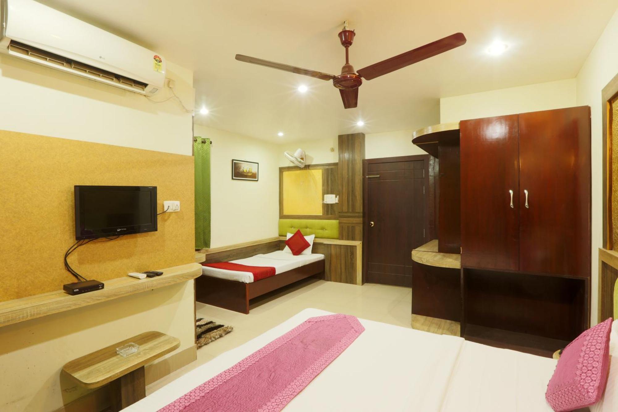 Hotel Dream City Guwahati Bagian luar foto